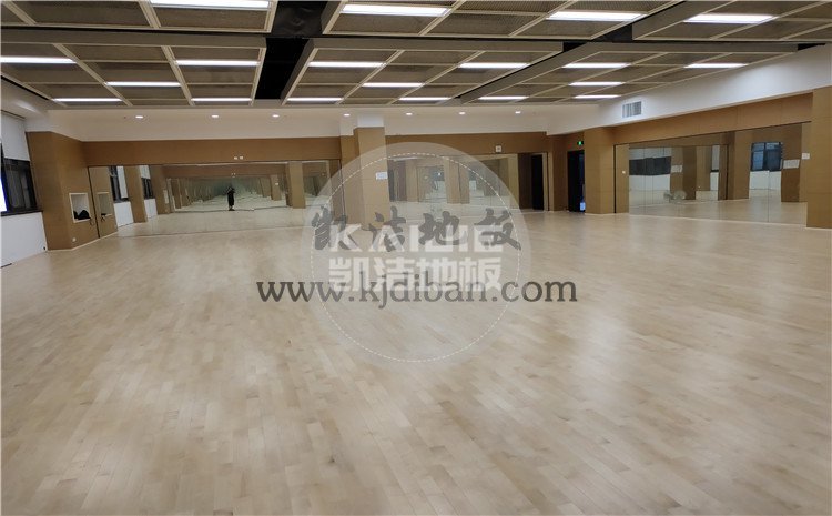 凱潔杭州高級中學(xué)錢江校區(qū)形體房木地板項目-凱潔體育木地板廠家
