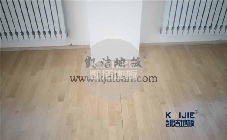 內(nèi)蒙古鄂倫春旗大楊樹(shù)林業(yè)局全民健身中心木地板案例