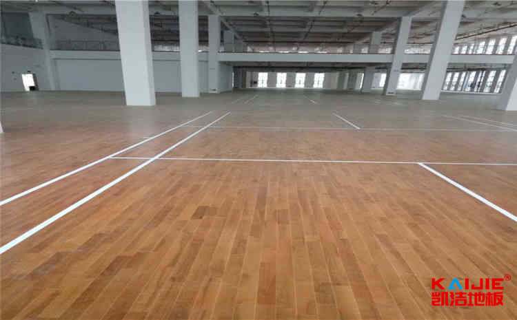 學(xué)校籃球木地板厚度